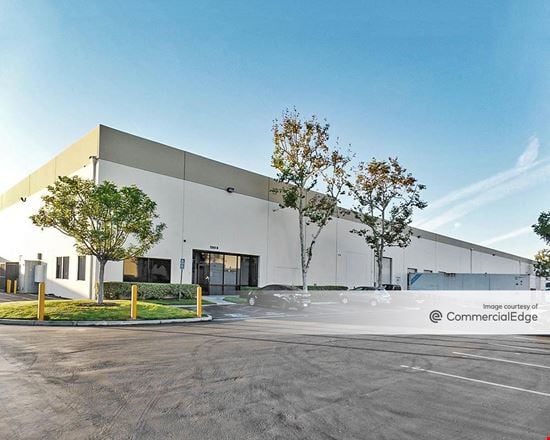 Preview of Industrial space for Rent at 2330 Artesia Avenue