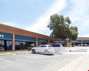 One De Zavala Center