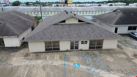 Preview of Office space for Sale at 9534 Delcourt Ave