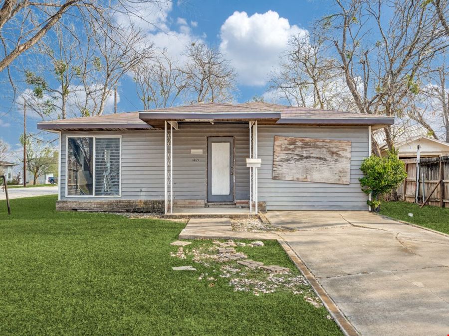 1415 Jackson St