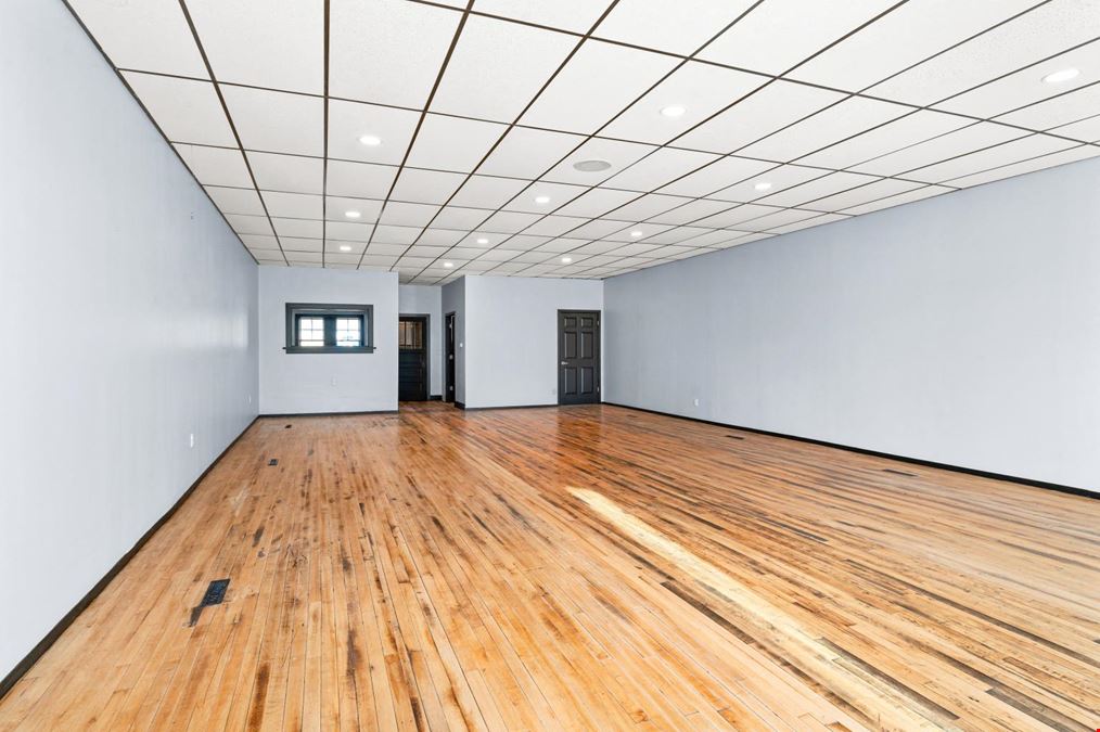 Solid Retail Location|113 W 7th Ave Floodwood, MN 55736