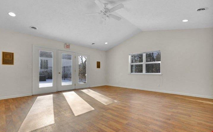 Unique Lease Opportunity for Professional & Community-based Uses