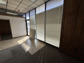 820 N Main St