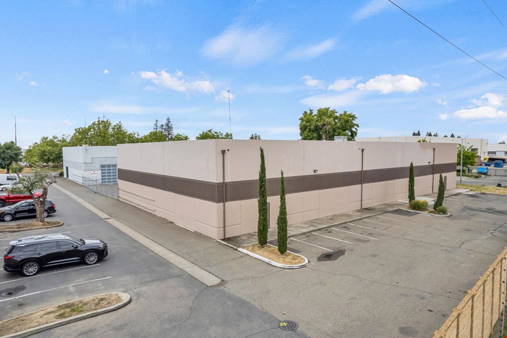12,000 sf Industrial Warehouse