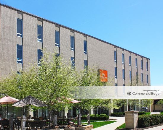 City Suites - Clintonville