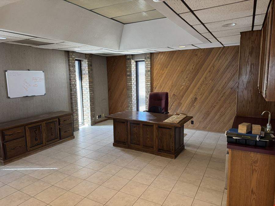 7,875 SF on 9.39 Acres