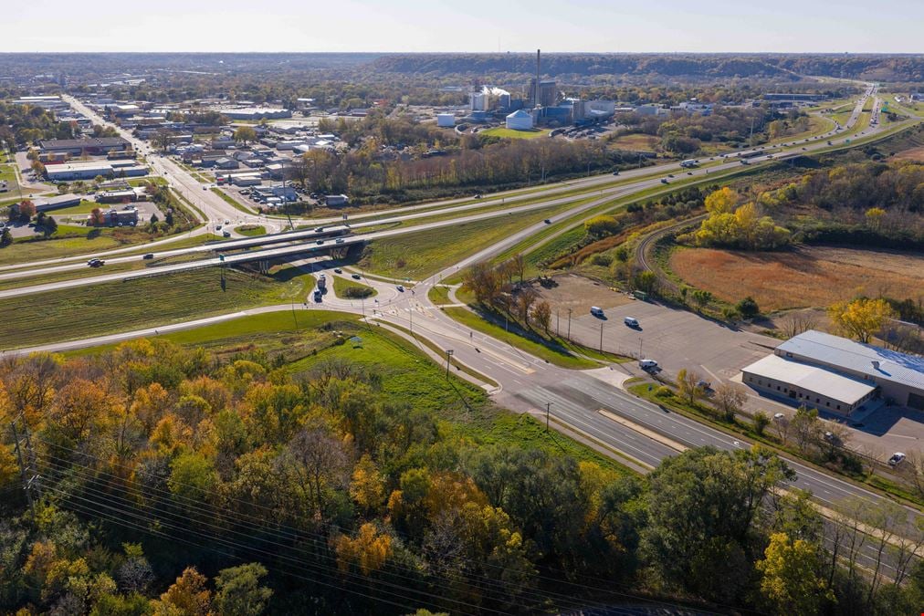 US 14/North Riverfront Drive Highway Commercial Development Lot
