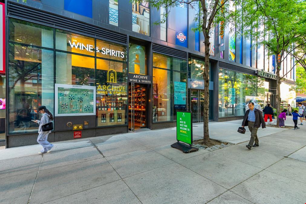 270 Greenwich Street