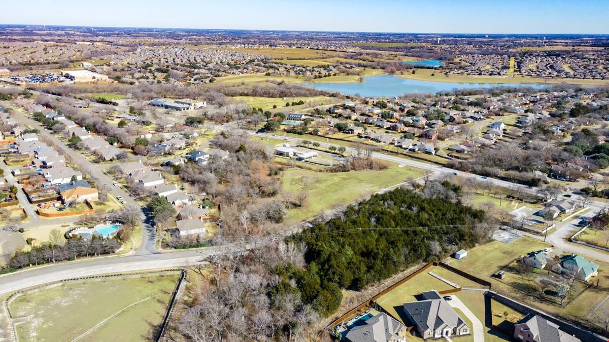2.76 Acres For Sale Near Downtown Rockwall, TX
