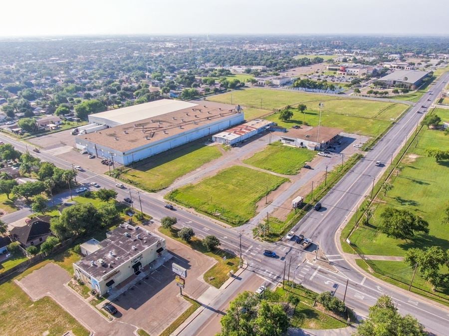 715 W Pike Blvd