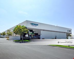 Shoemaker Business Park - 10600-10618 Shoemaker Avenue