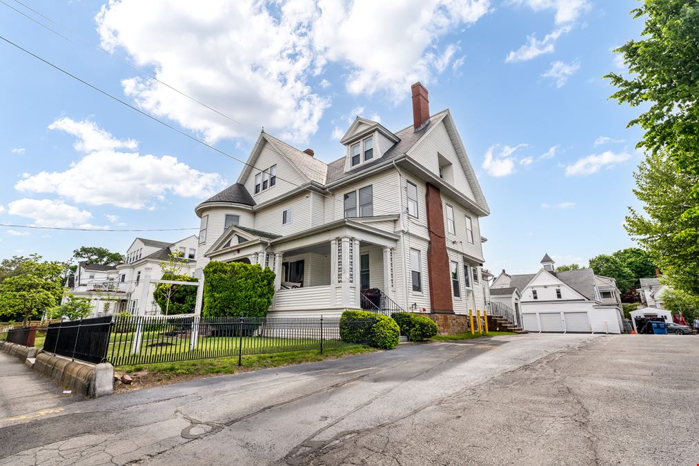 180 Jackson St
