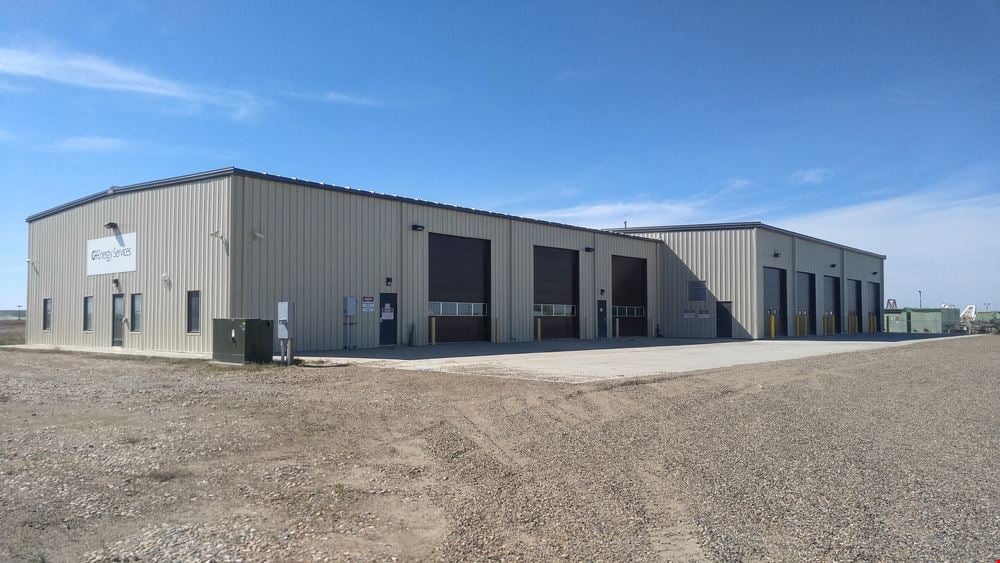 ±14,000 SF Industrial Shop | ±6.63 Fenced Yard | Williston ND