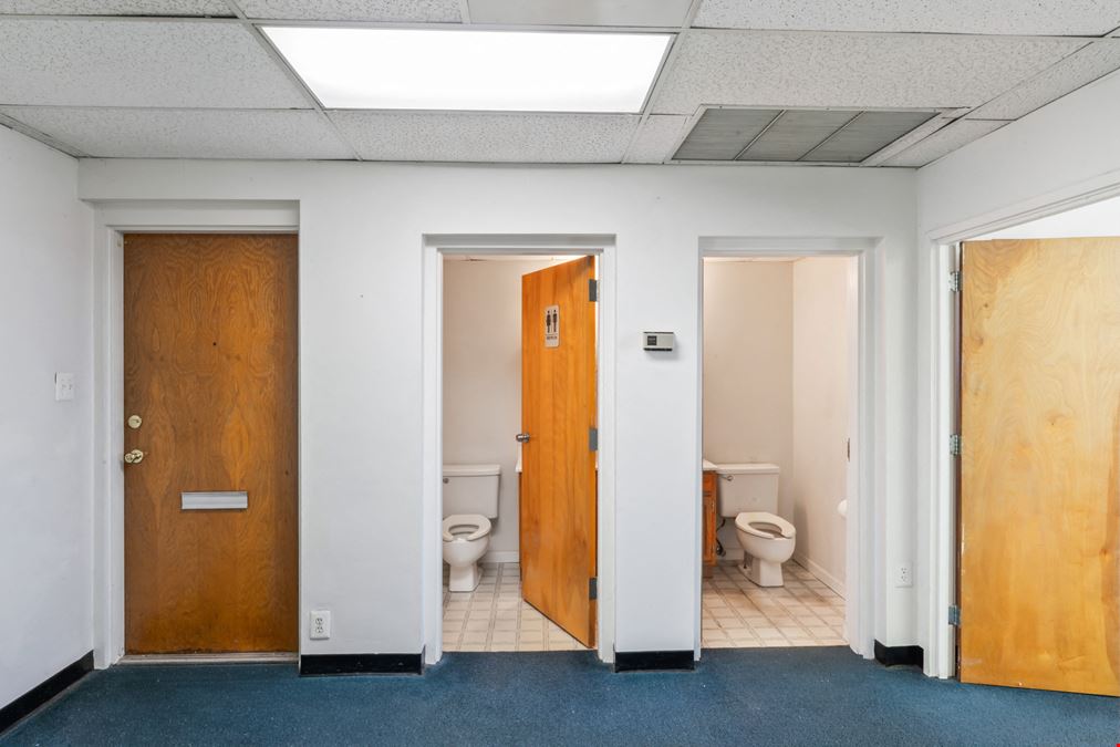Two-Unit Commercial Office Condo in Fairfax