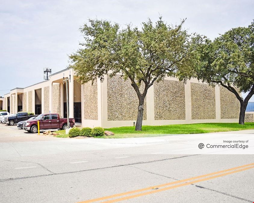 10031 Monroe Drive