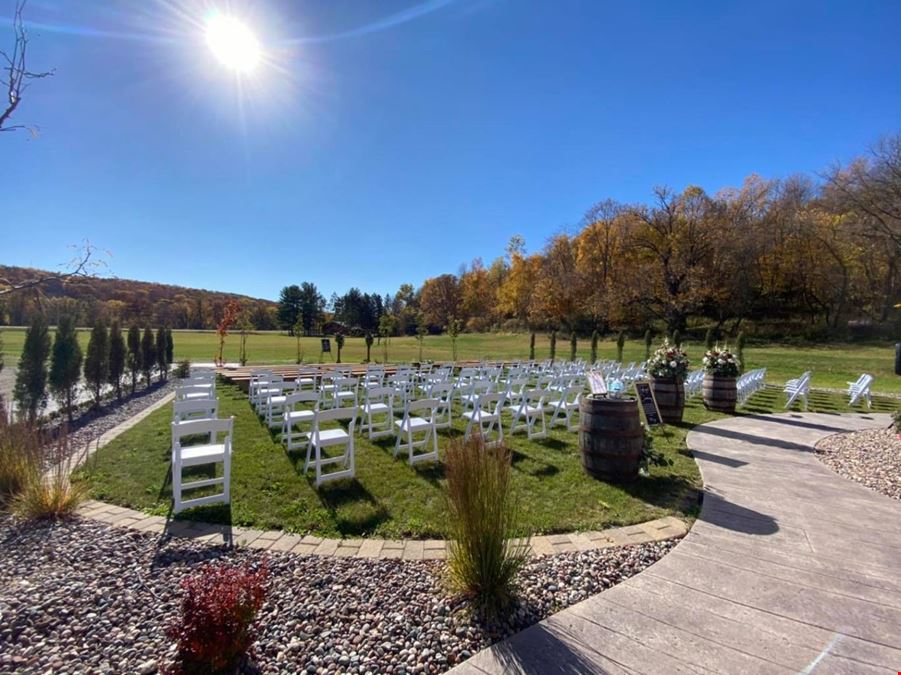 5901 County Road 105 NW - Bearwood Event Barn