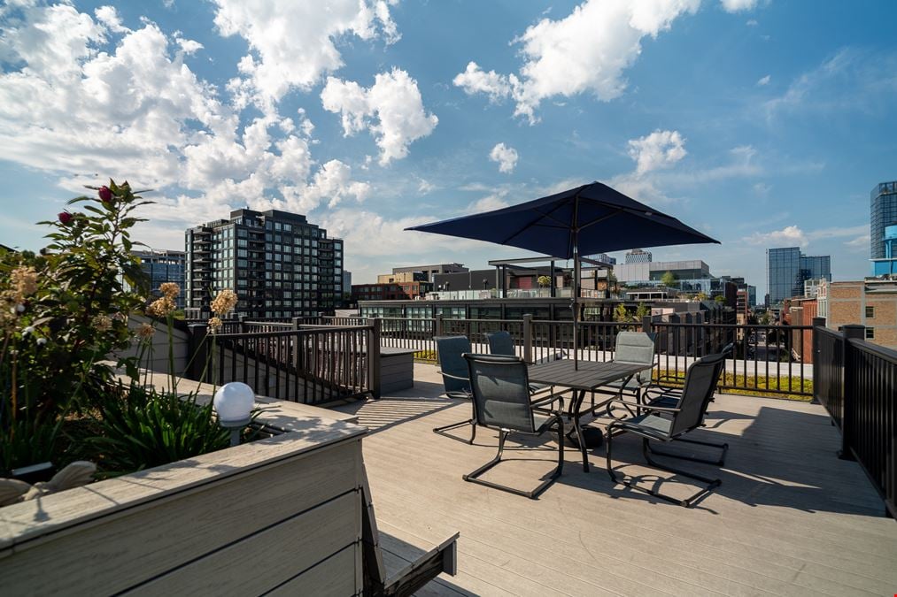 1029 W Madison
