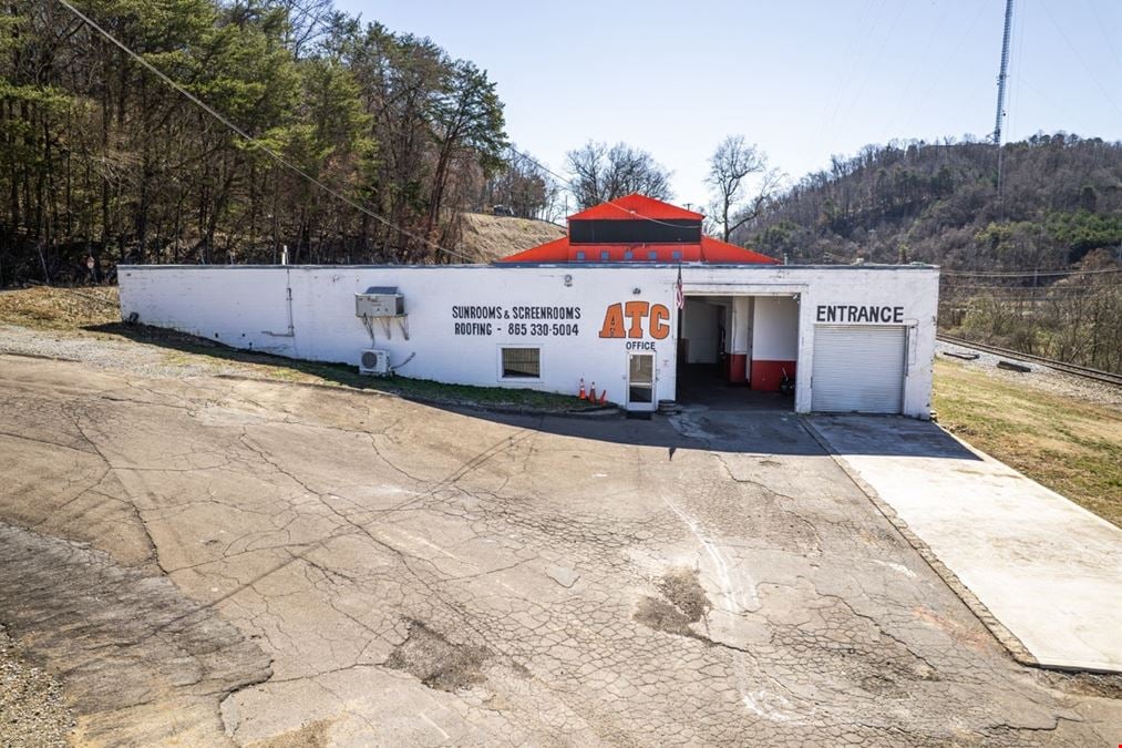 10,000 SF Warehouse Space | Knoxville, TN
