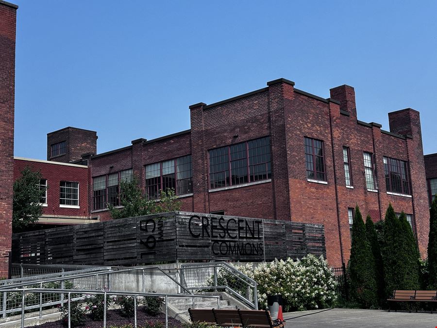 Crescent Commons