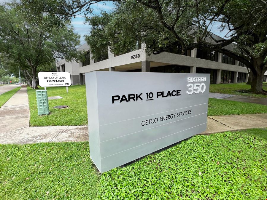 Sixteen 350 Park Ten Place