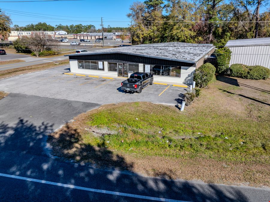 Baker County Showroom & Warehouse