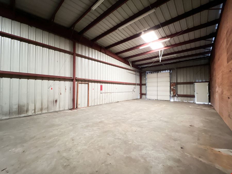 ±5,250 SF Office Warehouse in Rathborne Business Park