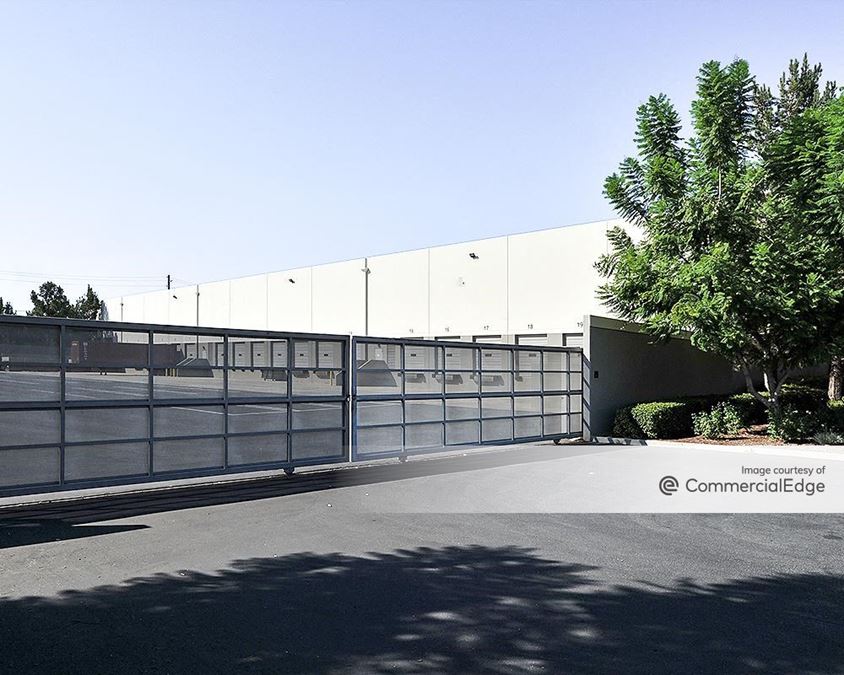 108-118 Brea Canyon Road
