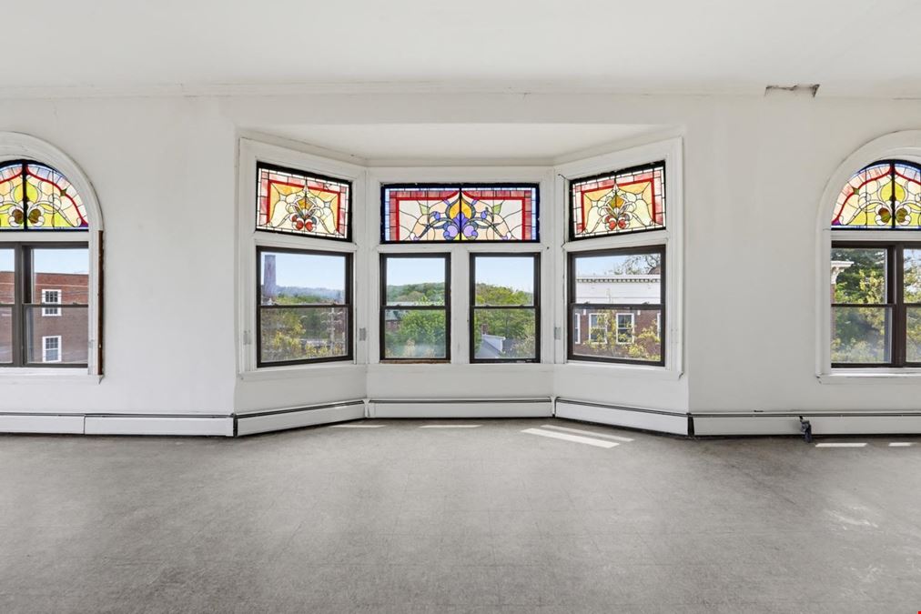 NOW LEASING! Premier Office/Retail Suites in Downtown Amesbury, MA