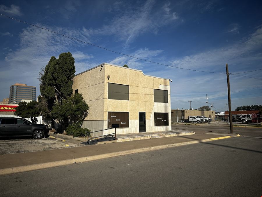 Spacious Two-Story Office Near Downtown Midland