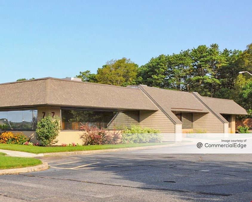Brookhaven Executive Center - Buildings 7 & 8
