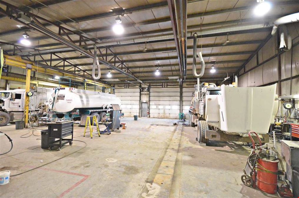 ±15,800 SF INDUSTRIAL w/ SHOP, OFFICE & YARD Space