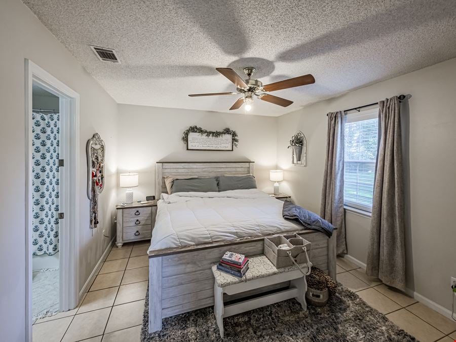 Susan Circle Duplexes