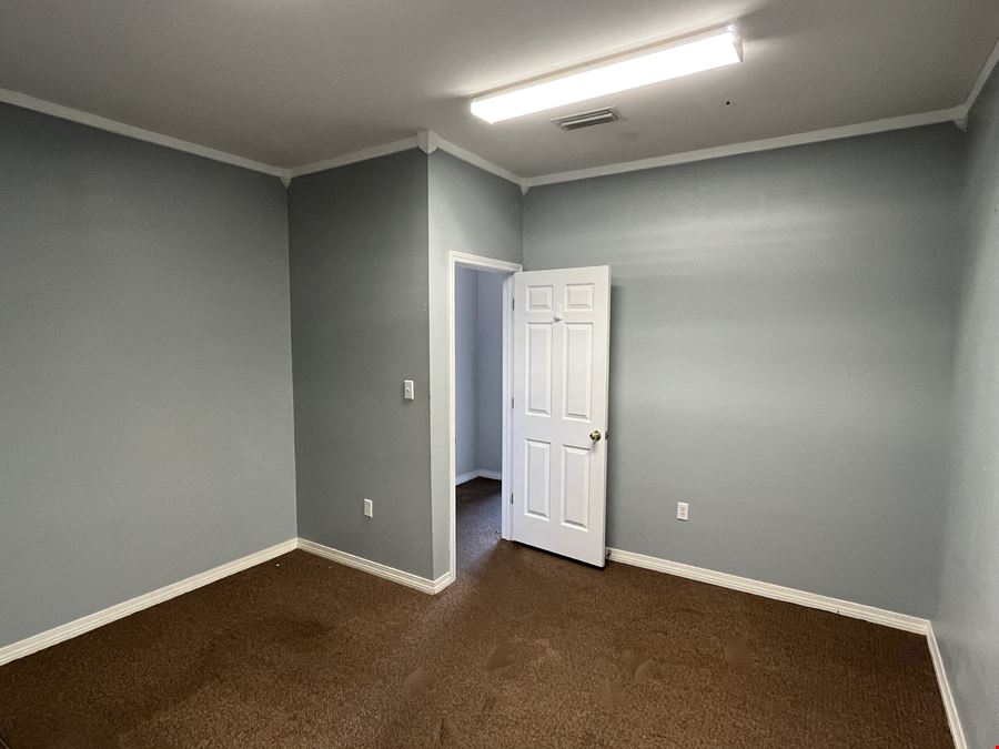 Geronimo Plaza Commercial Condo