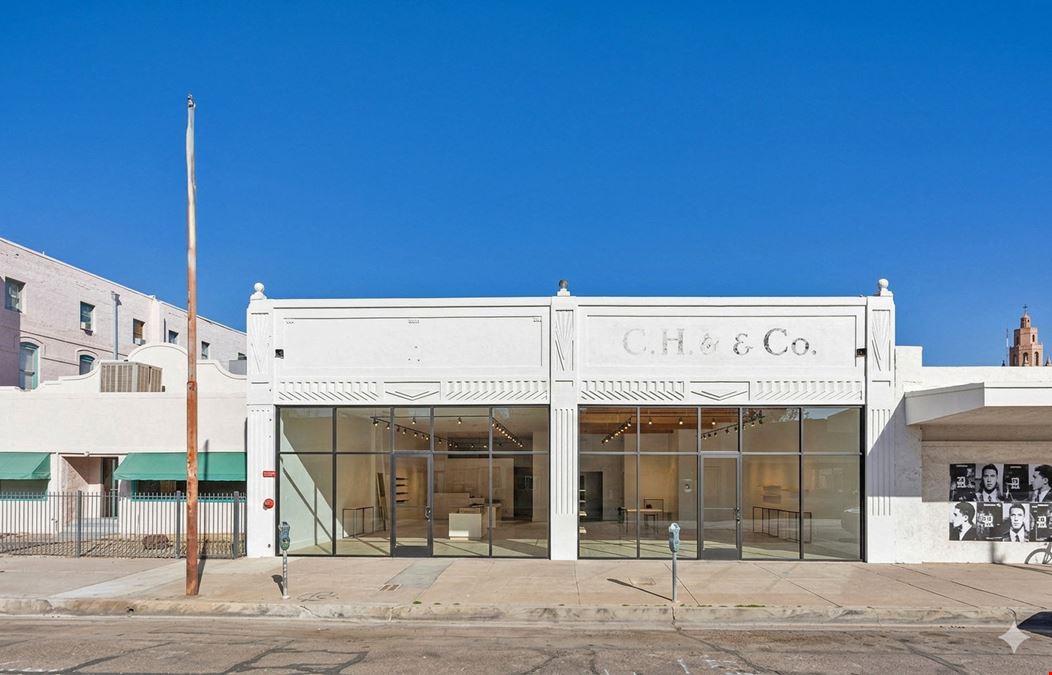 530 W Adams St