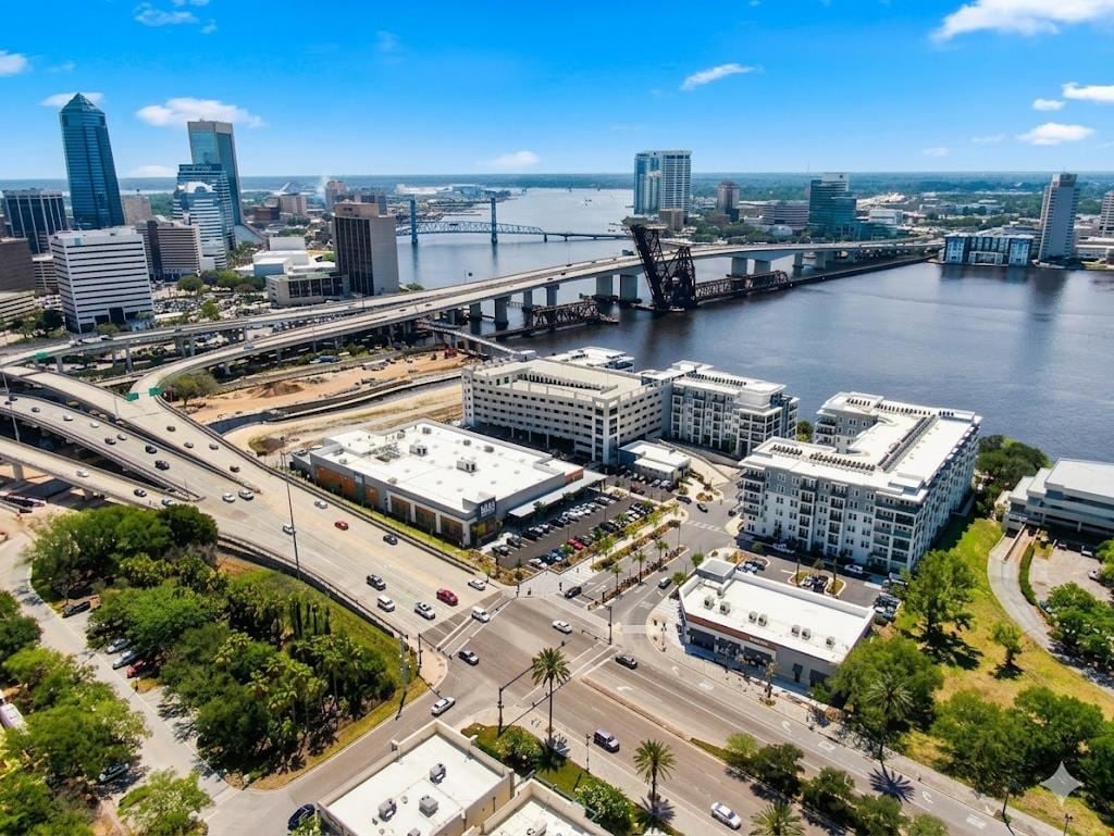 1 Riverside Ave