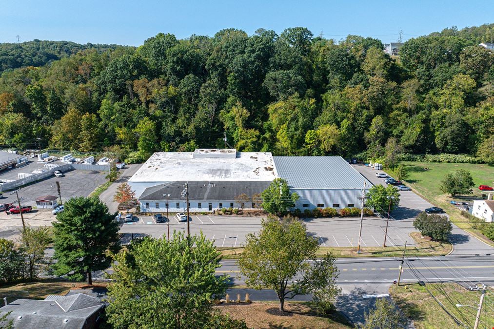 30,240 SF Industrial/Flex Building on 3.8 Acres