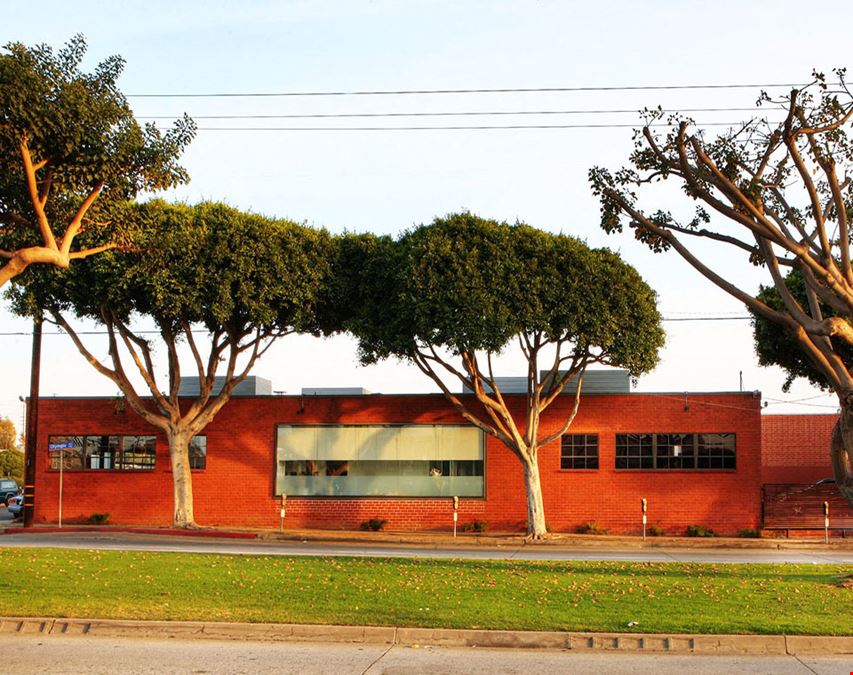 1728 Olympic Blvd