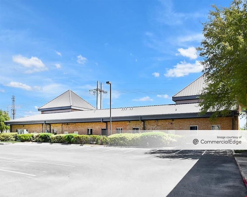 San Marcos Medical Center - Vista Office Plaza