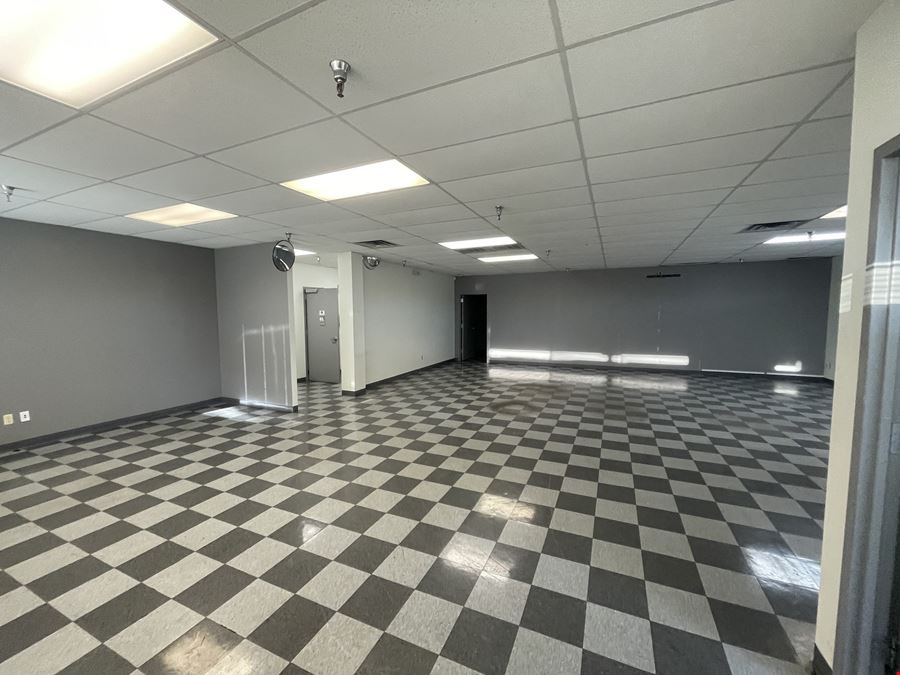 Crosstown Business Center