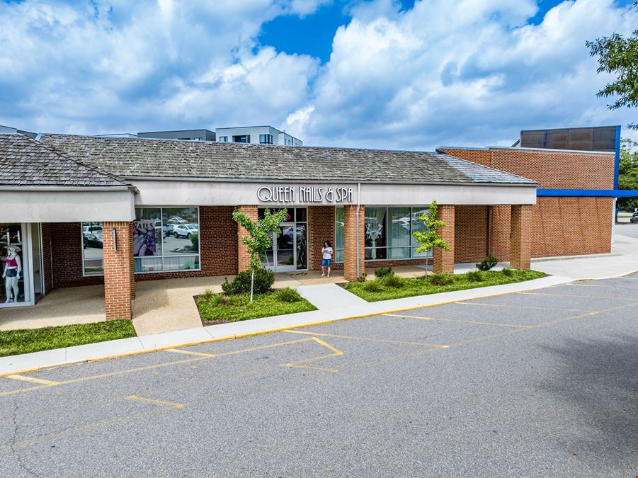 Midtown Colonial Shopping Center