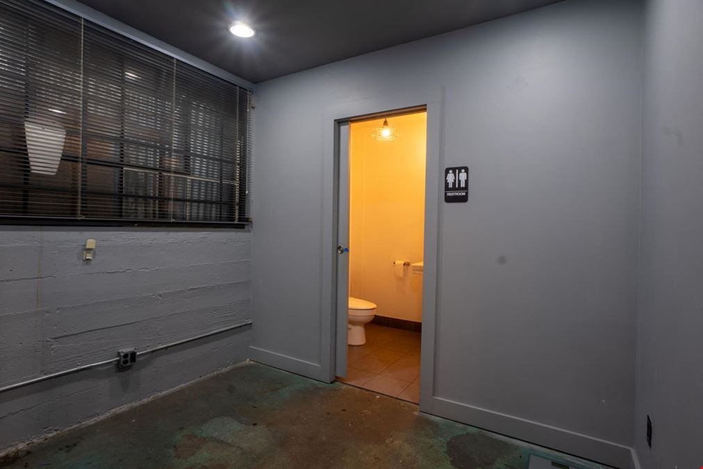 2319 NE Glisan Street, Portland, OR 97232