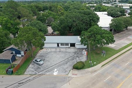 Preview of commercial space at 615 Dallas Dr