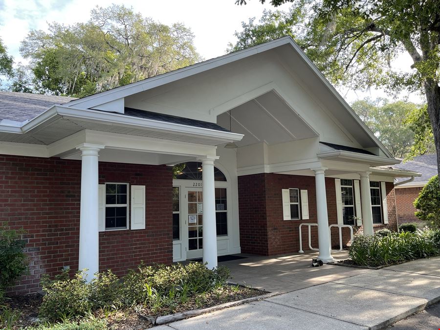 2201 NW 40th Terr, Suite 1, Suite 2 or Entire Building - Crown Pointe IV Office Space For Lease