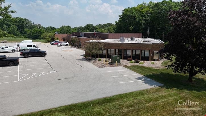 Building for Lease in Richfield, Ohio