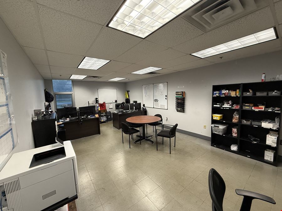 622 S Corporate Dr.