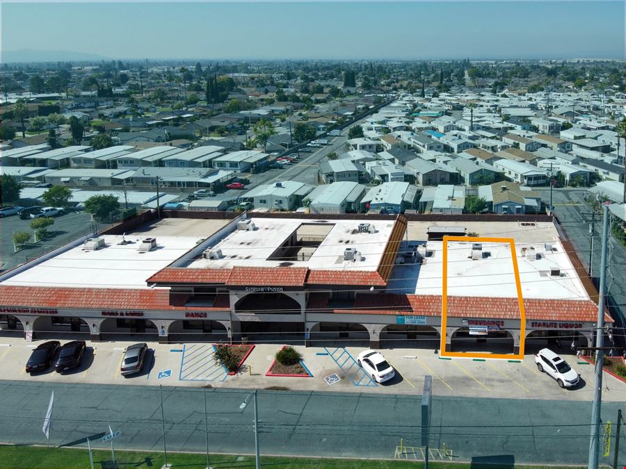 Retail Available | Starlite Plaza