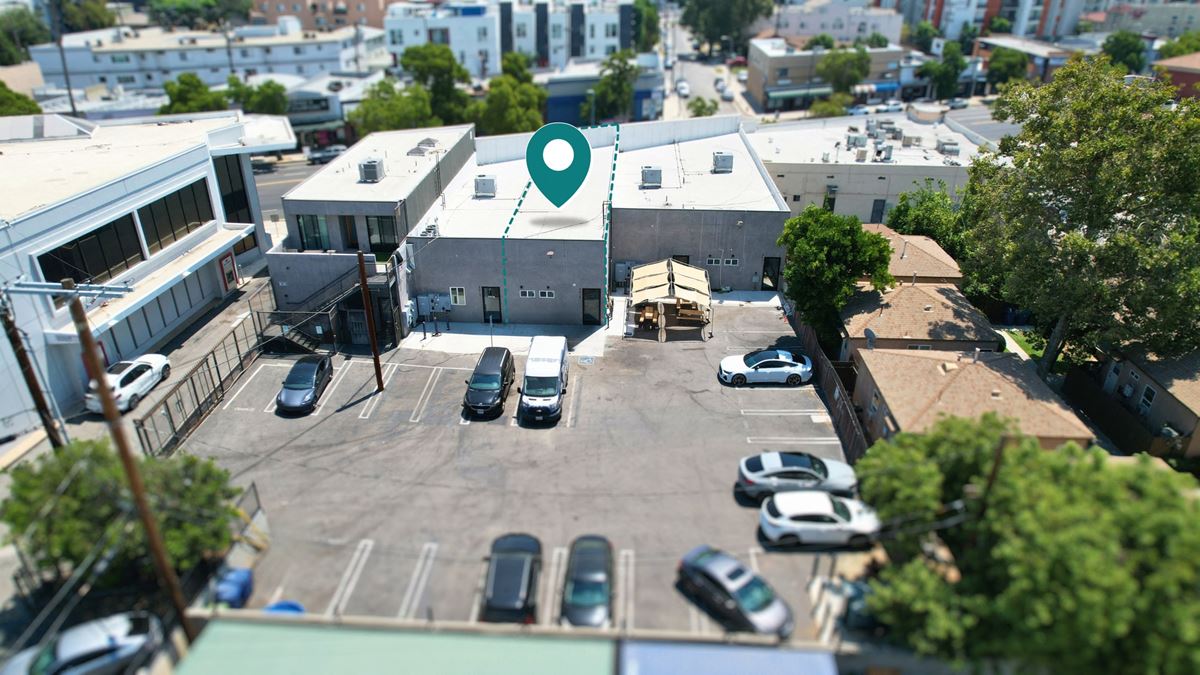 Lankershim Blvd Storefront For Lease