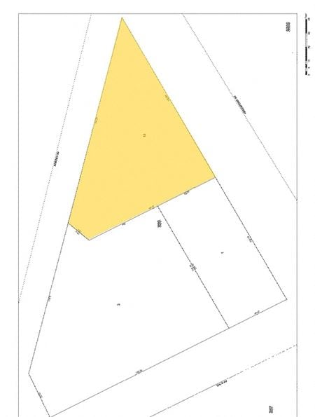 Preview of Retail space for Rent at 3421 Greenpoint Ave