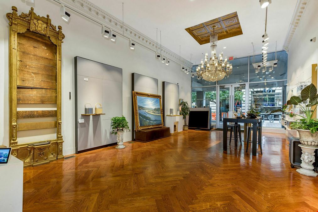 Downtown Cincinnati Mixed-use Building | For Sale