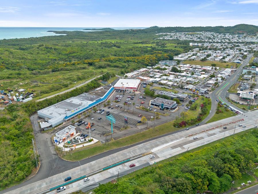 Eastern Plaza Ave. Valero